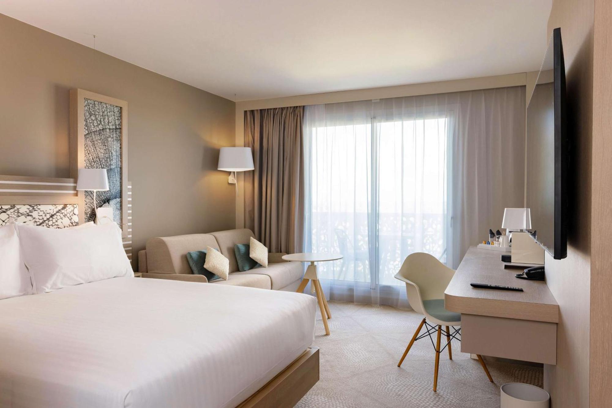 Hilton Garden Inn Le Havre Centre Exteriör bild